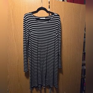 Maurices Black and White Striped Long Sleeve Dress
